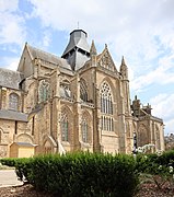 Photographie extérieure de la basilique.