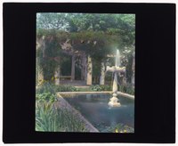 Samuel Knopf house, Lawrence, New York. Fountain.