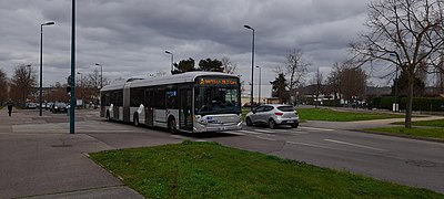 Heuliez Bus GX 437 Hybride n°337 sur la ligne A à Mantes-la-Jolie