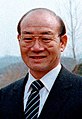 23 noiembrie: Chun Doo-hwan, om politic sud-coreean, Președinte al Republicii Coreea, dictator