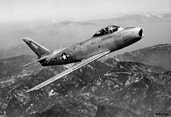 F-86A של חיל האוויר האמריקני בטיסה