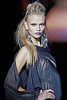 Modelka Natasha Poly byla vybrána pro edici kalendáře na rok 2011 i 2012