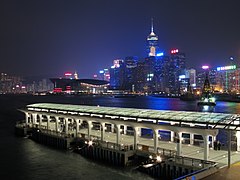 Vista de la ribera de Wanchai desde Muelle Central, noviembre de 2007