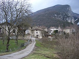 A general view of Cognin-les-Gorges