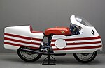 In 1958 maakte deze Ducati 125 Trialbero met drie bovenliggende nokkenassen het MV Agusta lastig, maar Alberto Gandossi werd slechts tweede