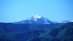 金沢市キゴ山から望む 春の大門山