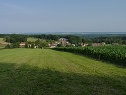 Skyline of Hennezel