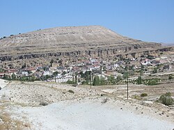 Sofular, Batıdan bakınca