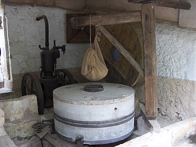Millstone powered by internal combustion engine