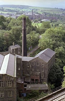 Torr Vale Mill i 1982 då fabrikken framleis var i bruk.