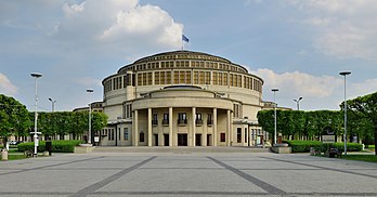 La halle du Centenaire de Wrocław (Pologne). (définition réelle 7 624 × 3 997)
