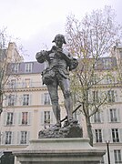 Statue de Parmentier sur le parvis de la mairie de Neuilly-sur-Seine.