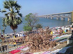 Rajahmundry – Straßen- und Eisenbahnbrücke über die Godavari