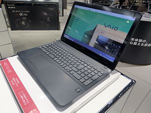 VAIO Fit 15E（VAIO株式会社に移管後のもの）