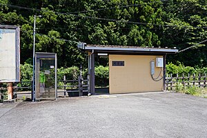 車站入口與候車室(2023年7月)