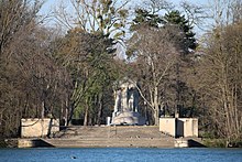 Île du souvenir au Parc de la tête d'or