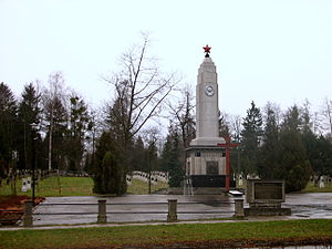 Памятник на Советском воинском кладбище в Эльблонге