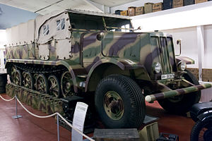 Sd.Kfz. 9 in der Donington Grand Prix Collection 2013