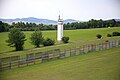 Blick vom US-amerikanischen Beobachtungsturm in der Gedenkstätte Point Alpha (in Hessen) in den Grenzstreifen am Fulda Gap.