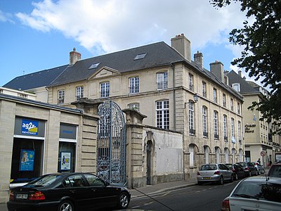 Hôtel de Banville.