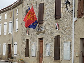 The town hall in La Digne-d'Amont