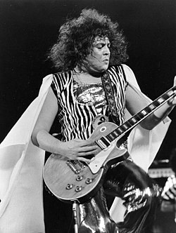 Marc Bolan esiintymässä vuonna 1973