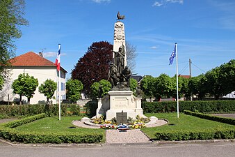 Monument aux morts.