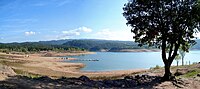 Vue panoramique du lac en octobre 2007