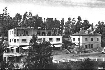 "Centrumhuset" och "Högklinthuset", 1940-tal