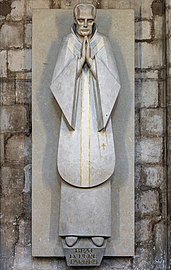 Monument au bienheureux Pere Tarrés i Claret par Montserrat García Rius.