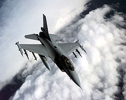 F-16A в полет