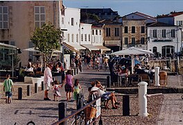 Quai Georges-Clemenceau.