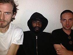 Death Grips vuonna 2014. Vasemmalta oikealle: Zach Hill, MC Ride ja Andy Morin