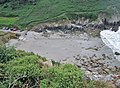 La plage et le port de Lesven vus des falaises les dominant côté est.