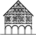 „Giebelhaus“ im typischen Fachwerkstil mit „Arkaden“