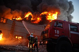 Incendio en un almacén en el distrito de Svyatoshinsky, 17 de marzo.