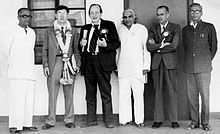 Group Photograph showing T. V. Venkatachala Sastry with A. L. Basham (1956).jpg