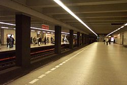 Stanice metra Hlavní nádraží