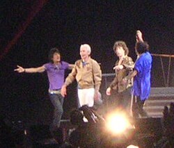 A The Rolling Stones tagjai 2006-ban balról jobbra: Ronnie Wood, Charlie Watts, Mick Jagger, Keith Richards.