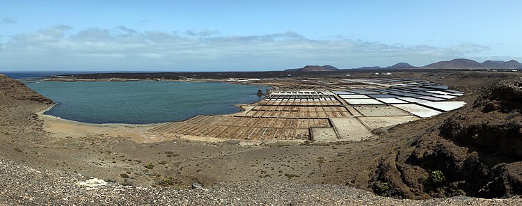 Соляной завод Салинас-де-Янубио на острове Лансароте (Канарские острова)
