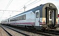 Train Arco Valence - Barcelone et ses voitures 2000.