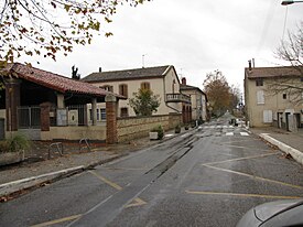 Uma rua de Saint-Quirc.