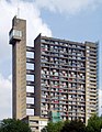 Brutalismus, Trellick Tower, Londýn