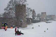 Un'area per slittini per bambini nella città svedese di Visby.