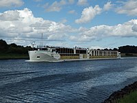 Crystal Bach in Kiel Canal I