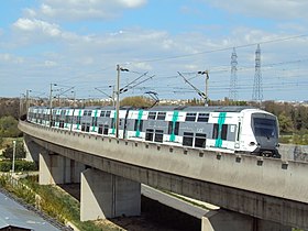 MI 09 sur Viadukto de Nanterre