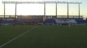 Estadio Arsenio Erico (Mai 2015)