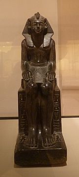 Статуя фараона Неферхотепа I (диабаз)