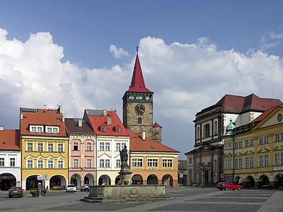 Place Wallenstein au printemps.