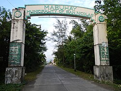 San Nicolas welcome arch